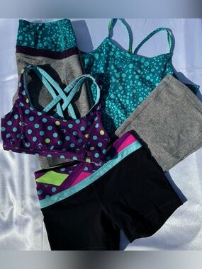 Ivivva By Lululemon Girls Bundle size 10
